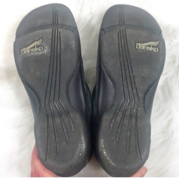 Dansko Winona Suede Leather Professional Clog in Moss Green Size  38 (7.5/8) - Picture 7 of 7